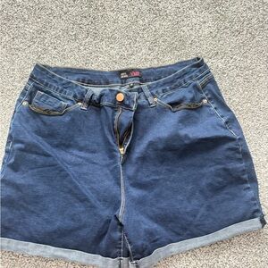 YMI jean shorts dark wash like new